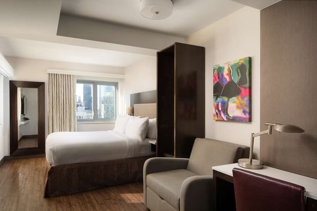 Images Embassy Suites by Hilton New York Manhattan Times Square