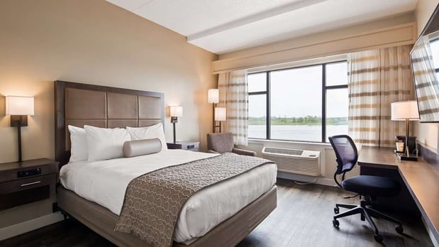 Images Best Western Plus Coastline Inn