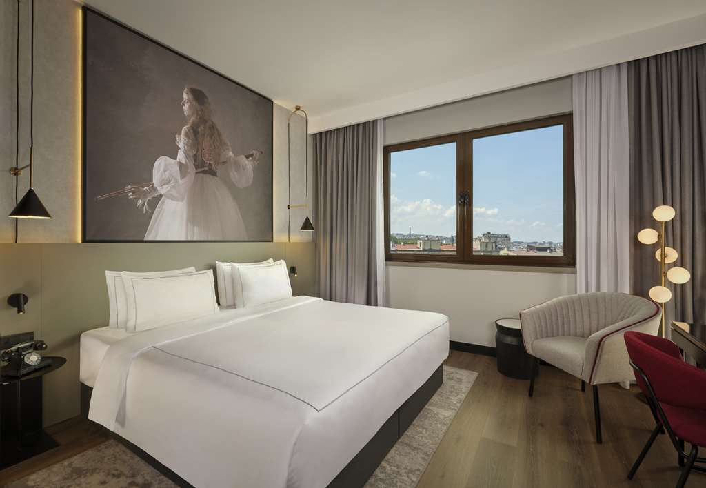Radisson RED Belgrade