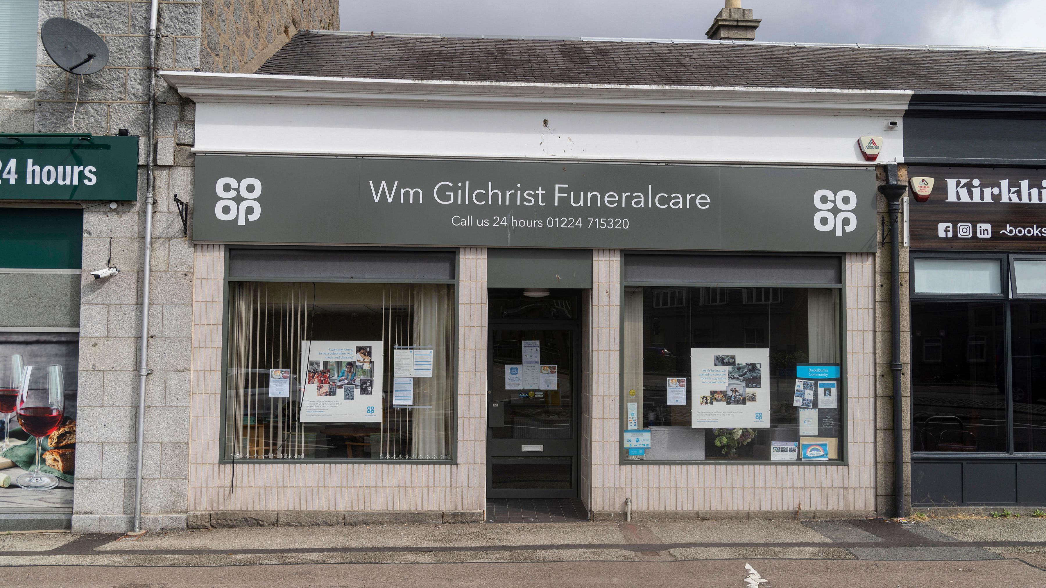 Images Wm Gilchrist Funeralcare