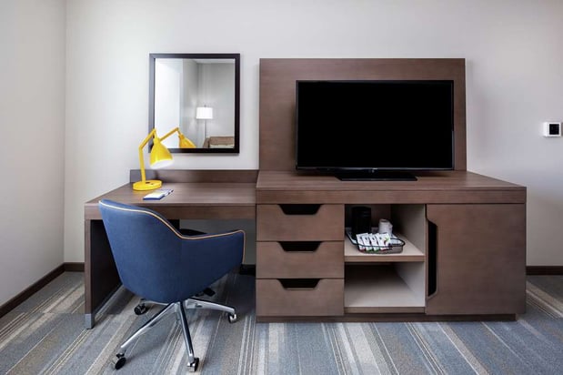 Images Hampton Inn & Suites San Diego Airport Liberty Station