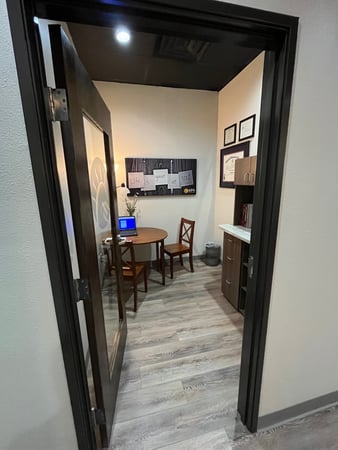 Images 100% Chiropractic - Broomfield