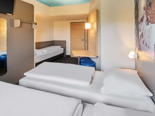 Bilder B&B HOTEL Darmstadt