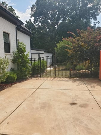 Images B Line Fencing & Services