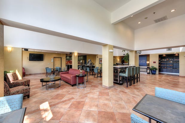 Images Holiday Inn Express & Suites Manteca City Center by IHG