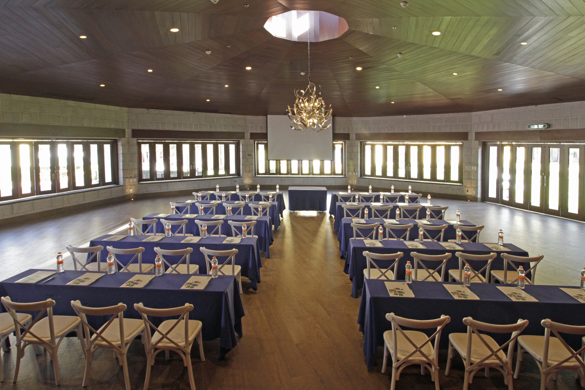 Images Holiday Inn Queretaro-Centro Historico by IHG