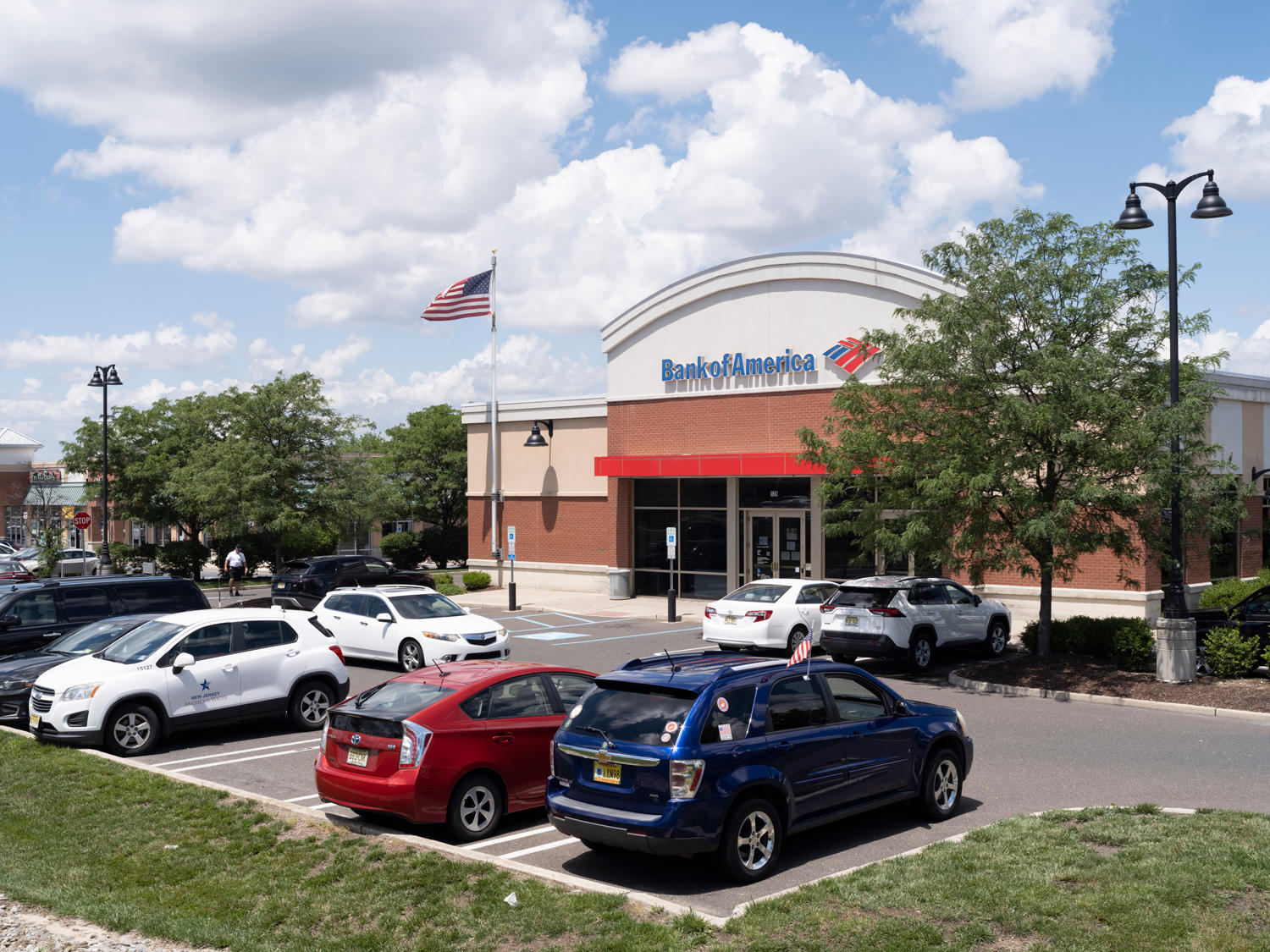 Bank of America at The Shoppes at Cinnaminson Shopping Center