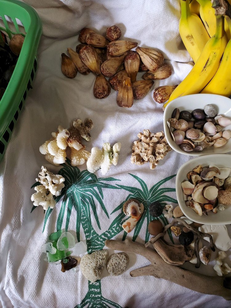 At Witt’s End Maui Gift Shop Logo