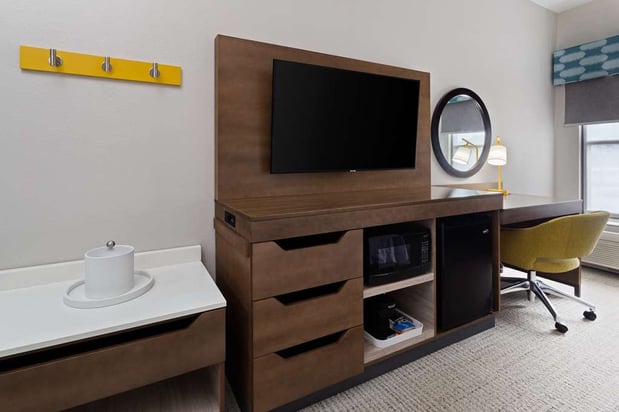 Images Hampton Inn Perry