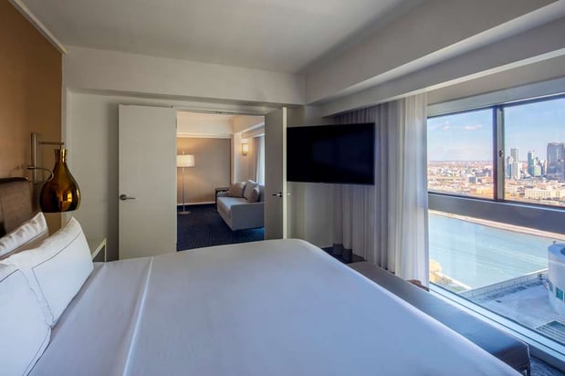 Images Millennium Hilton New York One UN Plaza