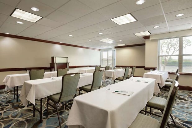 Images Homewood Suites by Hilton Dulles-North/Loudoun