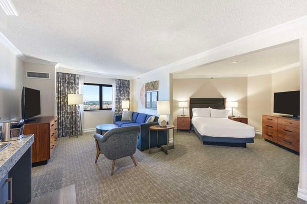 Images Embassy Suites by Hilton Anaheim Orange