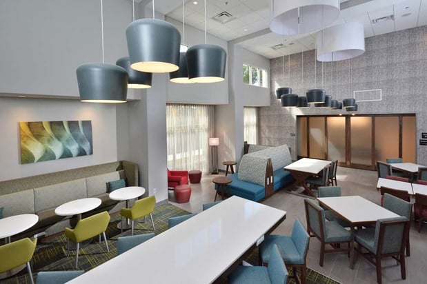 Images Hampton Inn & Suites by Hilton Charlotte North I 485