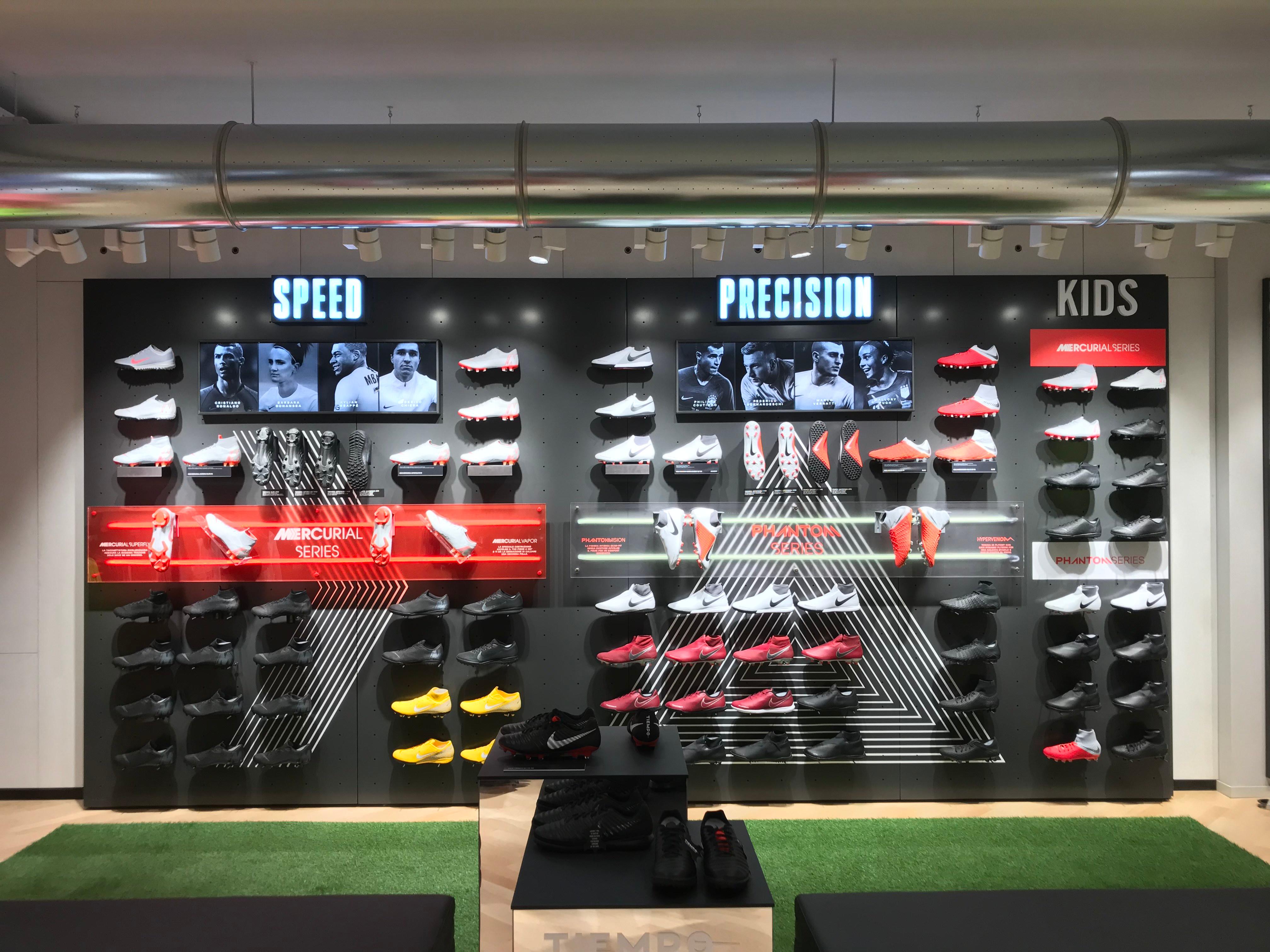 Nike Milano