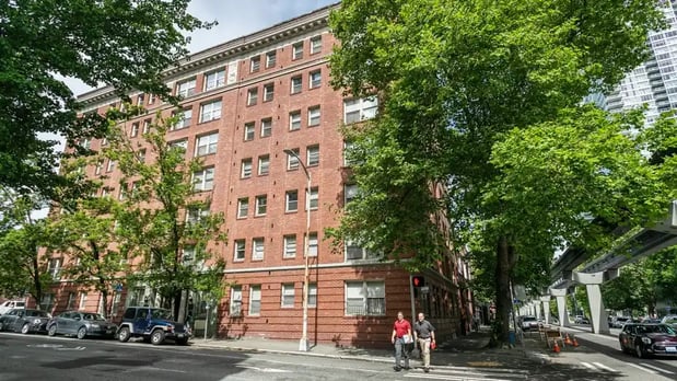 Images The Windham Apartments