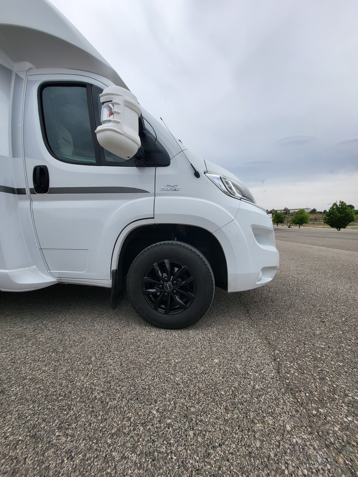 Images FreeVans S.L.- Taller de Autocaravanas & Camper Barcelona