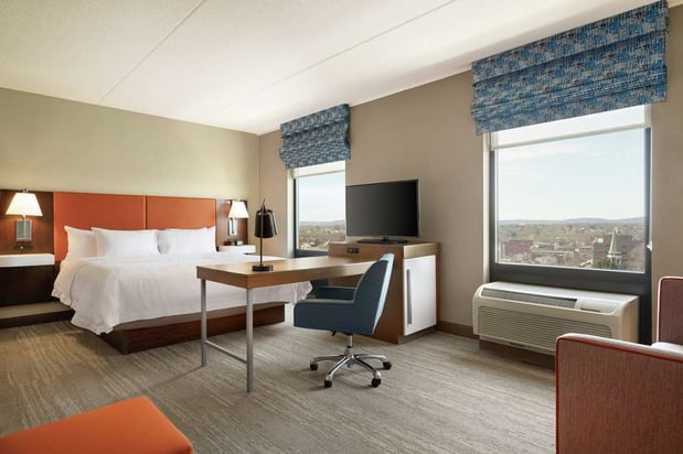 Images Hampton Inn & Suites Ephrata - Mountain Springs