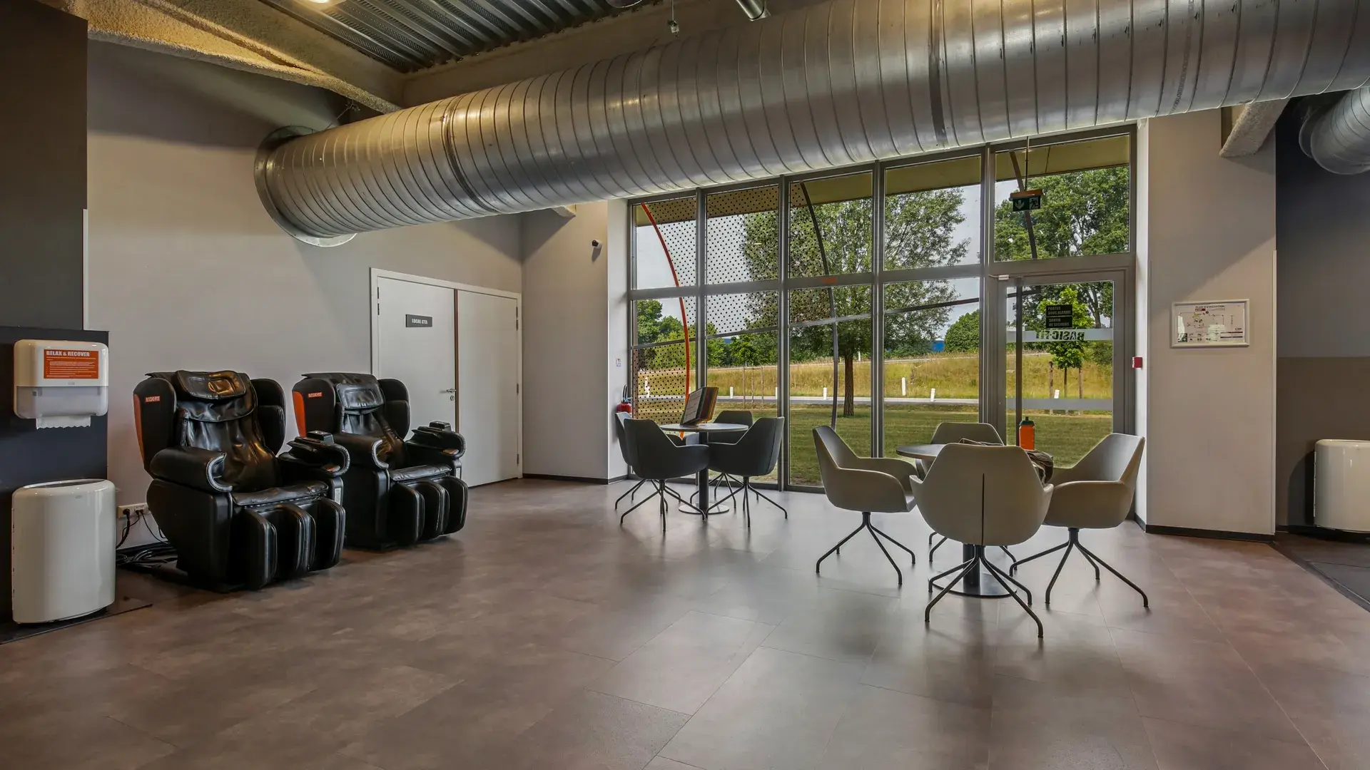 Images Basic-Fit 24/7