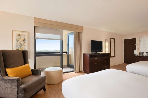 Images Hilton Miami Airport Blue Lagoon