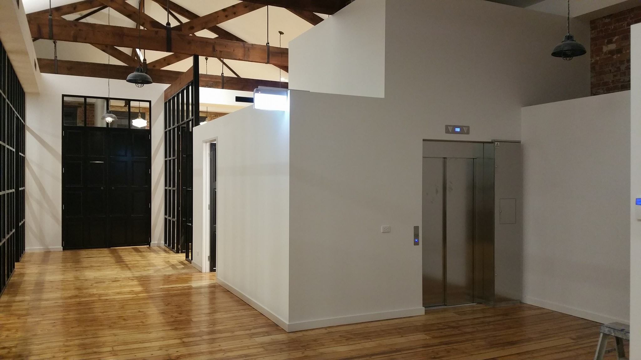 Images Premier Lifts Geelong