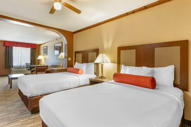 Images Best Western Windwood Inn & Suites