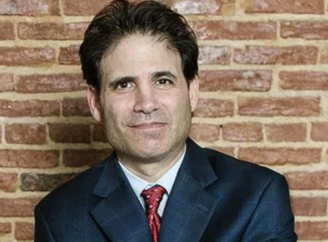 Steve Heisler decided in 1996 that he was going to focus his law practice exclusively on injury cases. Since then, he has been representing injured people against insurance companies, disreputable medical practitioners and Big Pharma, and doing it with compassion, honesty and level-headed rationality. Whether someone has been hurt in a crash and needs a car accident lawyer, suffered serious injuries and is seeking a personal injury attorney, or lost a loved one and needs a wrongful death lawyer, Steve has fought tirelessly for justice.