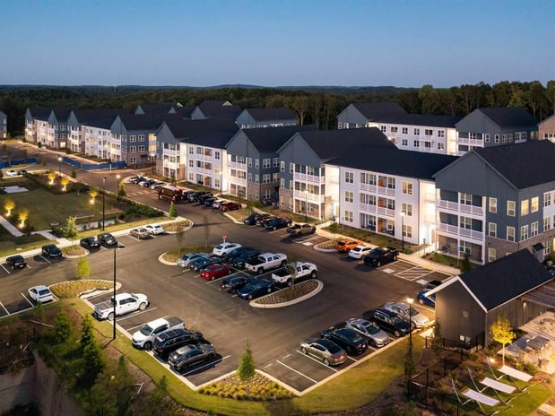 Images Advenir at Flowery Branch