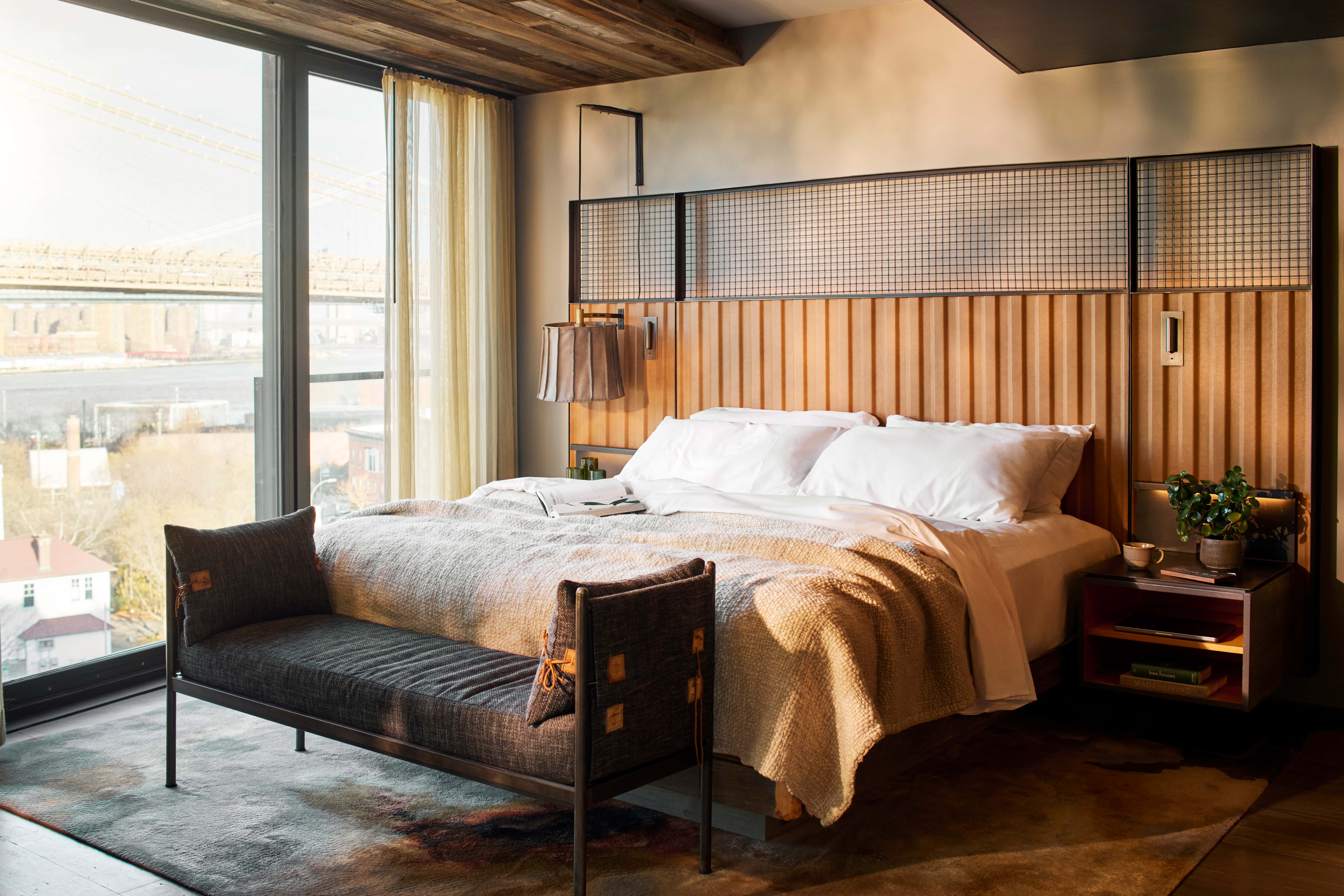 King Bed 