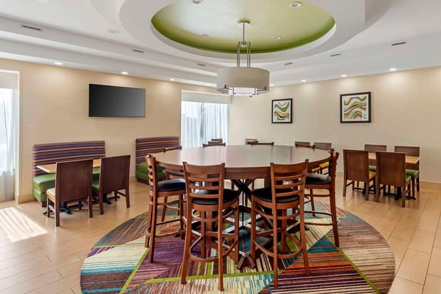 Images Best Western Plus North Shore Hotel