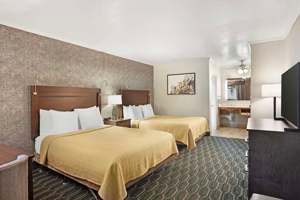 Images Best Western Plus Black Oak