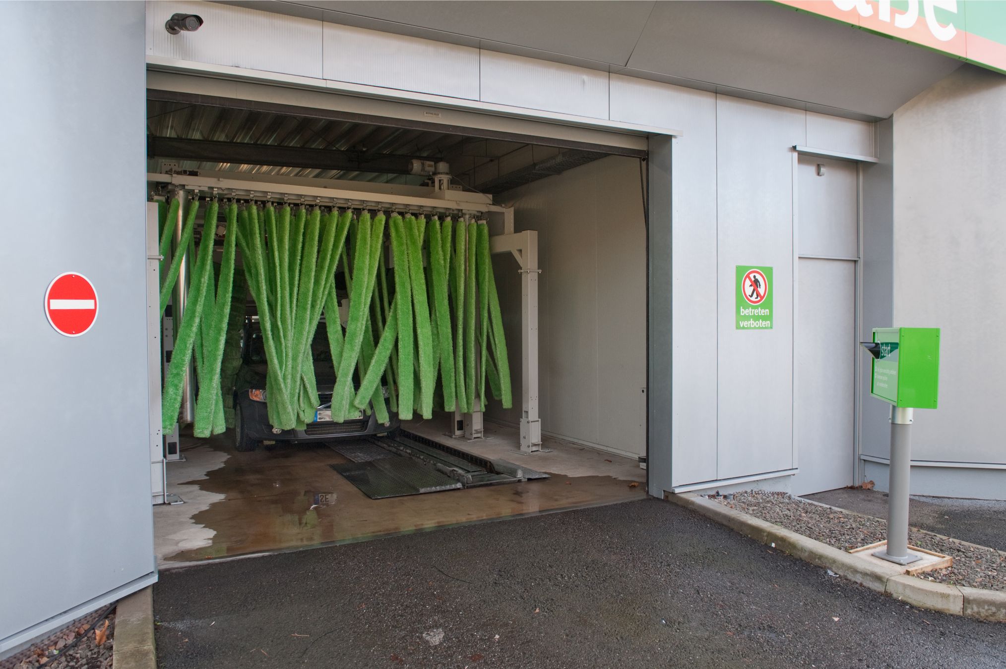 IMO Car Wash, Breslauer Str. 1 a in Saarbrücken