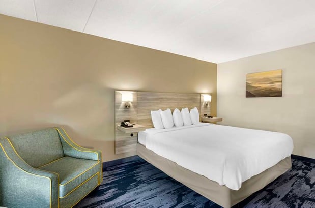Images Best Western Plus Beckley Inn