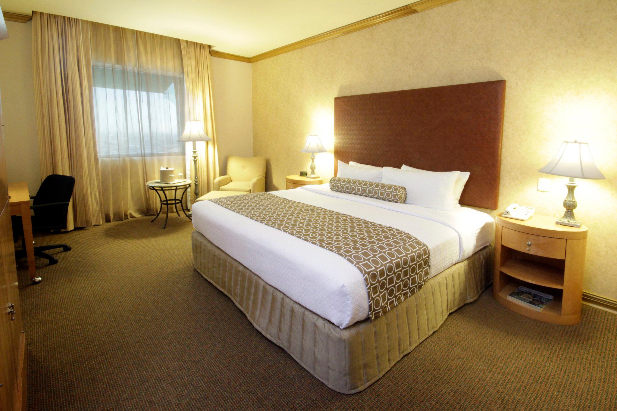 Images Crowne Plaza Torreon, an IHG Hotel