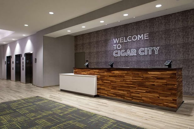 Images Hampton Inn Tampa Downtown Channel District