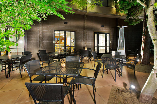 Images Crowne Plaza Portland-Downtown Conv Ctr by IHG