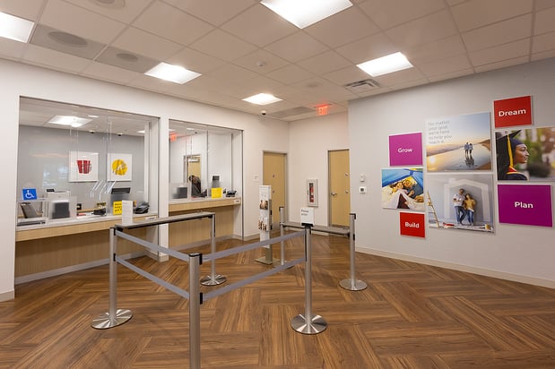 Images Wells Fargo Bank