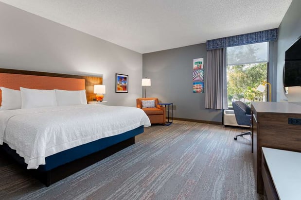 Images Hampton Inn Ft. Lauderdale-Commercial Blvd.
