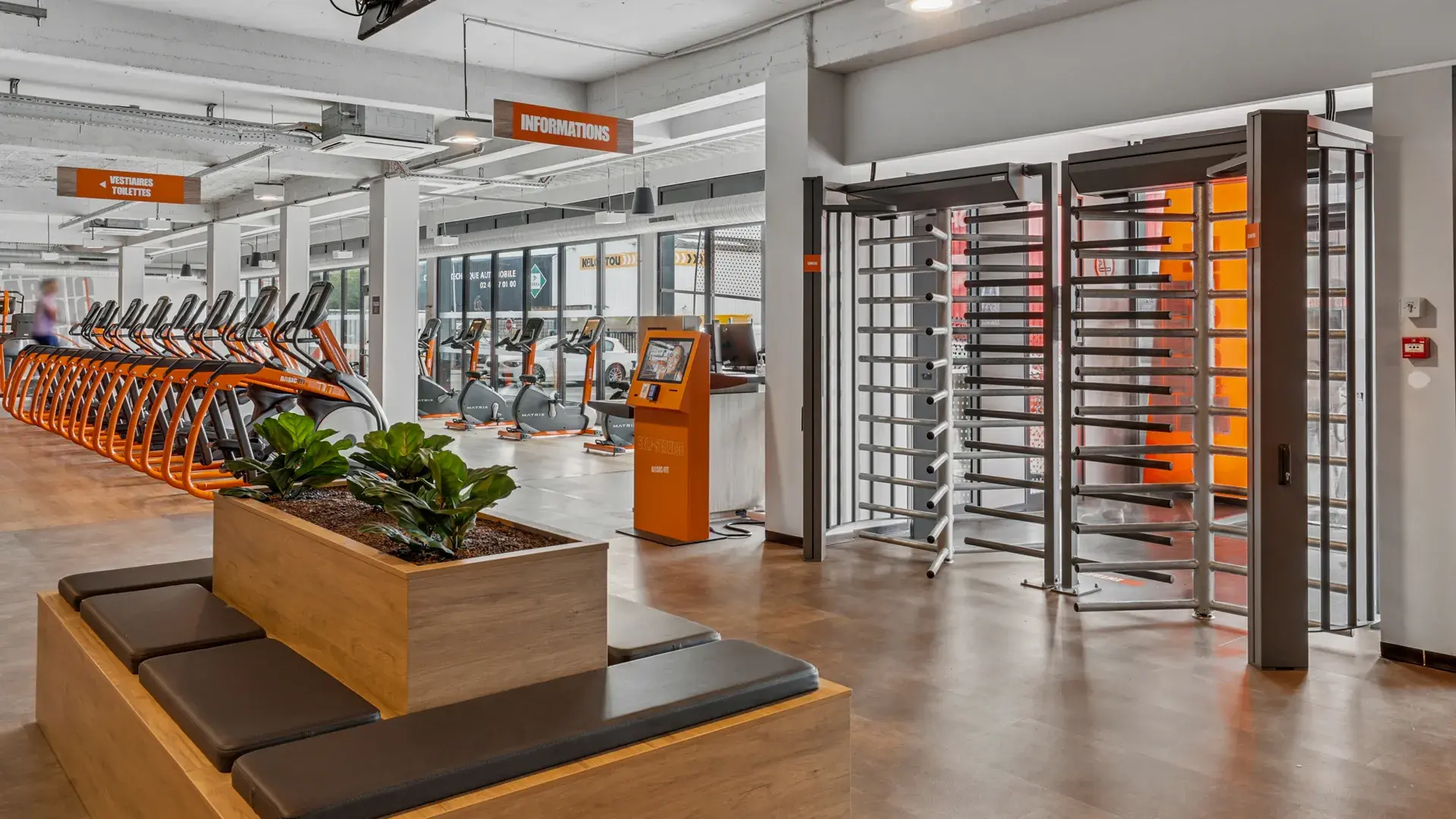 Images Basic-Fit 24/7