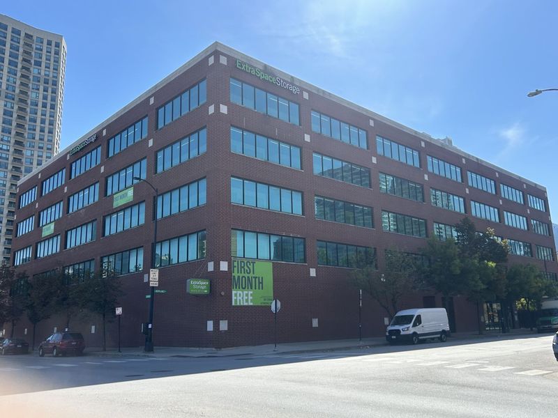 Images Extra Space Storage