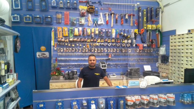 Images Ferramenta e Colori  "Arcifer"