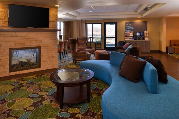 Images Holiday Inn Express & Suites Pocatello by IHG