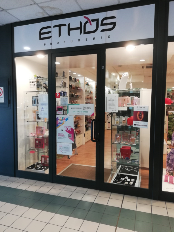 Images Le Profumerie Sbruzzi c/o C.C. La Rocca