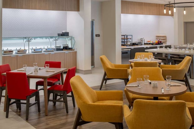 Images Hilton Garden Inn Tacoma Downtown