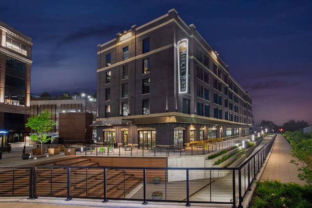 Images Hotel Nickel Plate Fishers, Tapestry Collection by Hilton