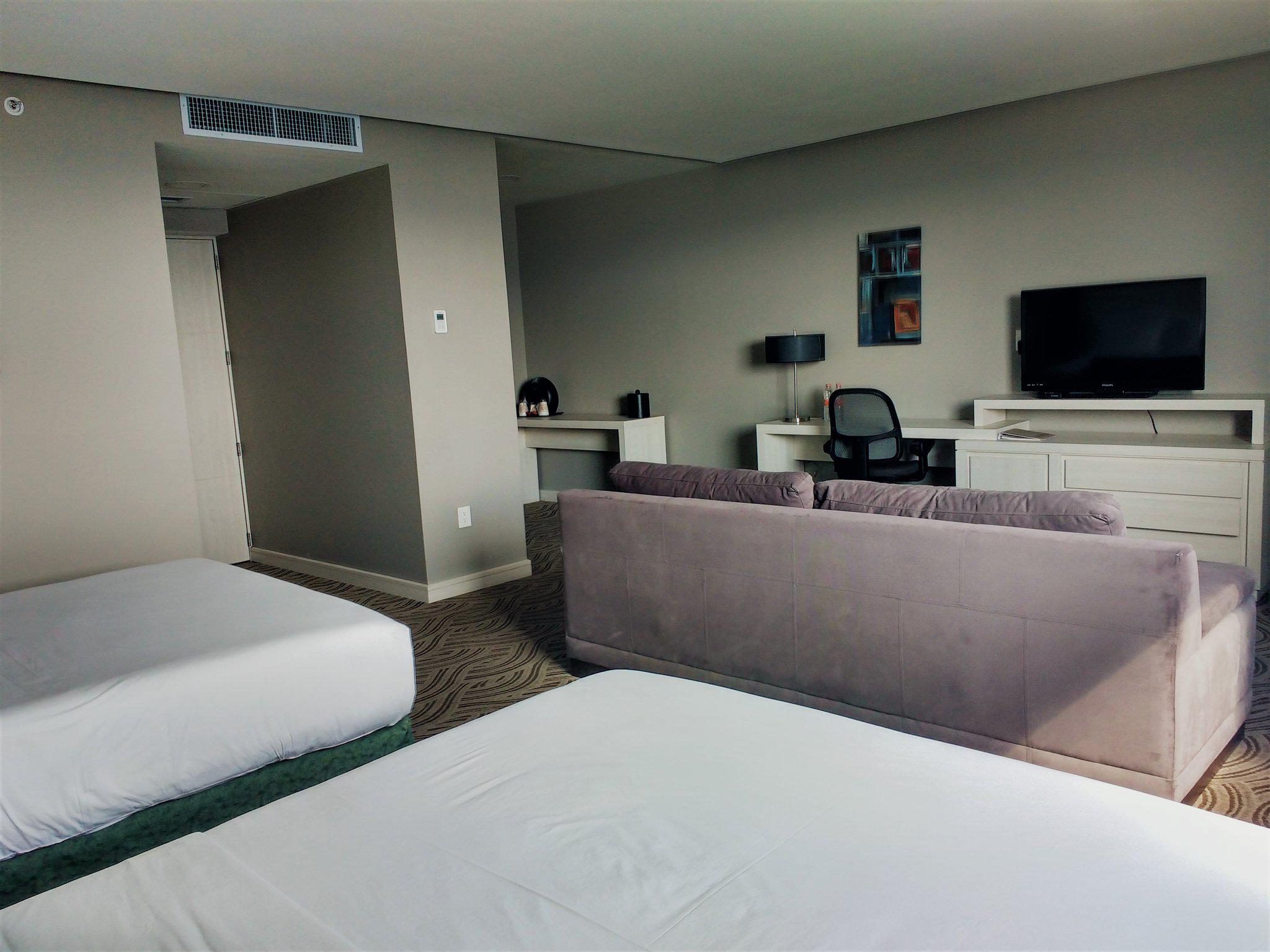 Images Holiday Inn Express Pachuca, an IHG Hotel