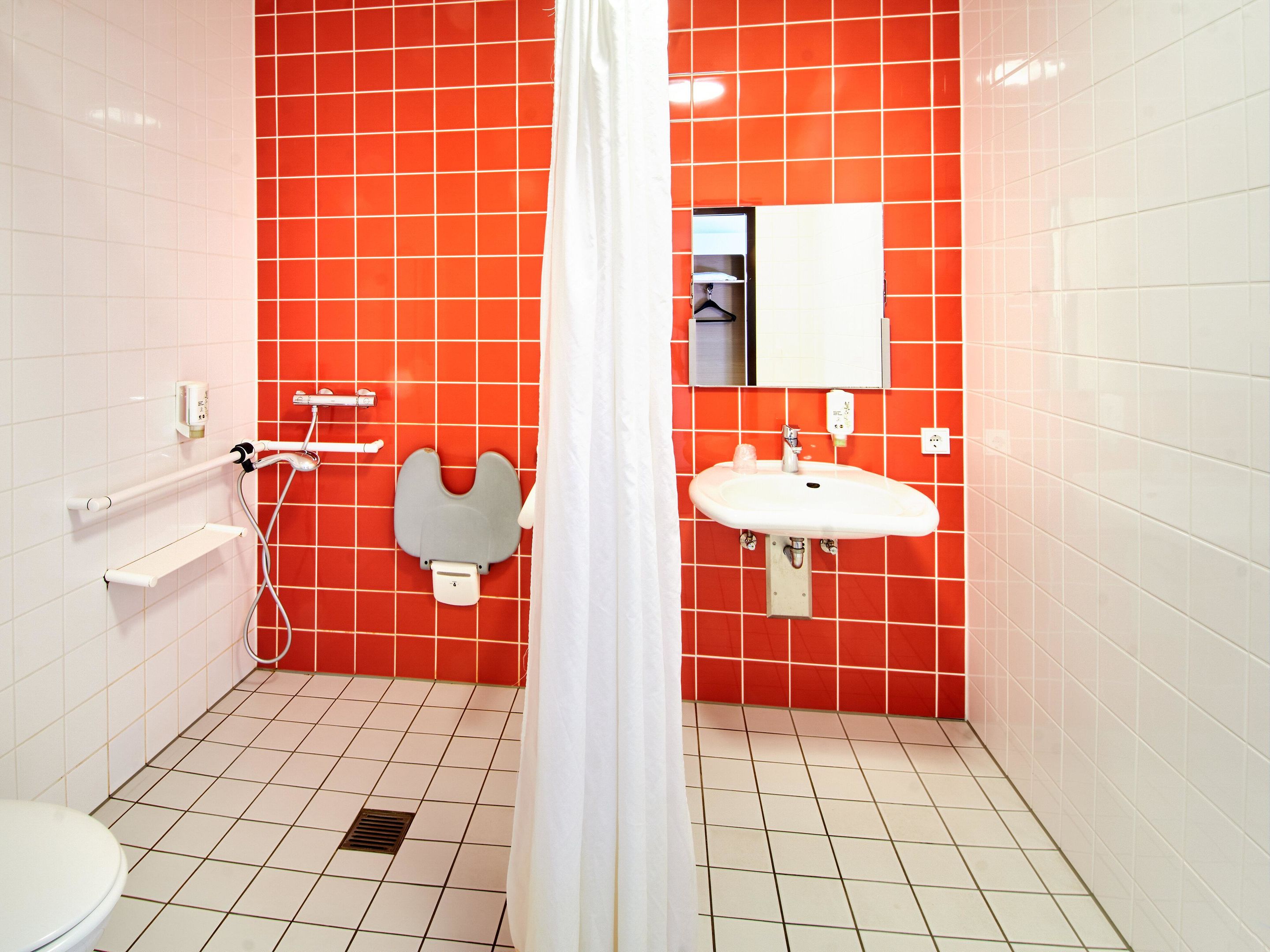 Kundenfoto 25 B&B HOTEL Aschaffenburg Kundenfoto 25 B&B HOTEL Aschaffenburg