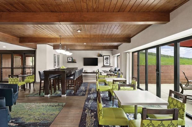 Images Hampton Inn Atlanta/Stone Mountain