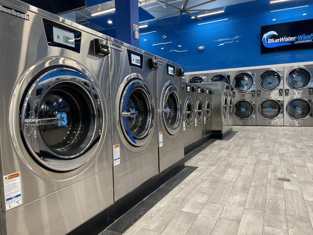 Images BlueWater Wash Laundromat