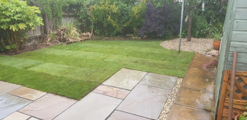 Images Kingston Views Landscaping