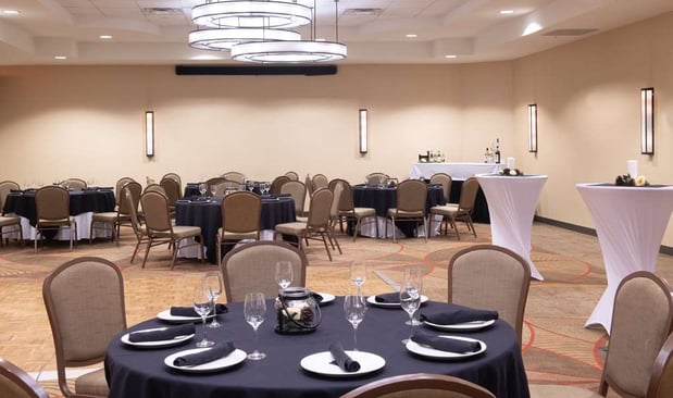 Images DoubleTree by Hilton Hotel & Suites Charleston Airport
